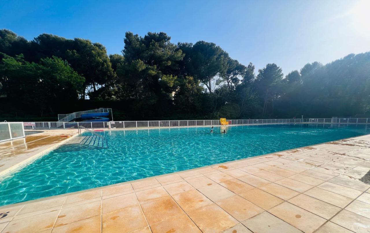 Domaine De La Coudouliere, Vue Mer, Plage, Piscine Et Parc Six-Fours-les-Plages Exterior photo